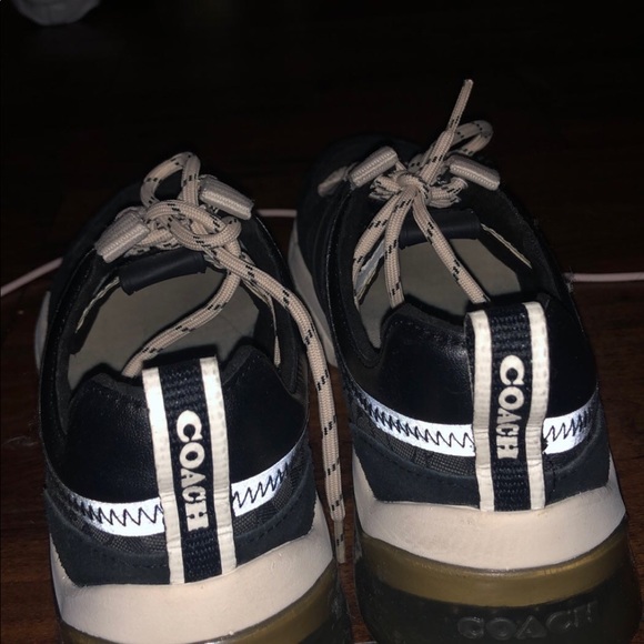 COACH SHOES - Picture 3 of 3